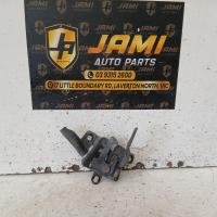 bonnet lock support