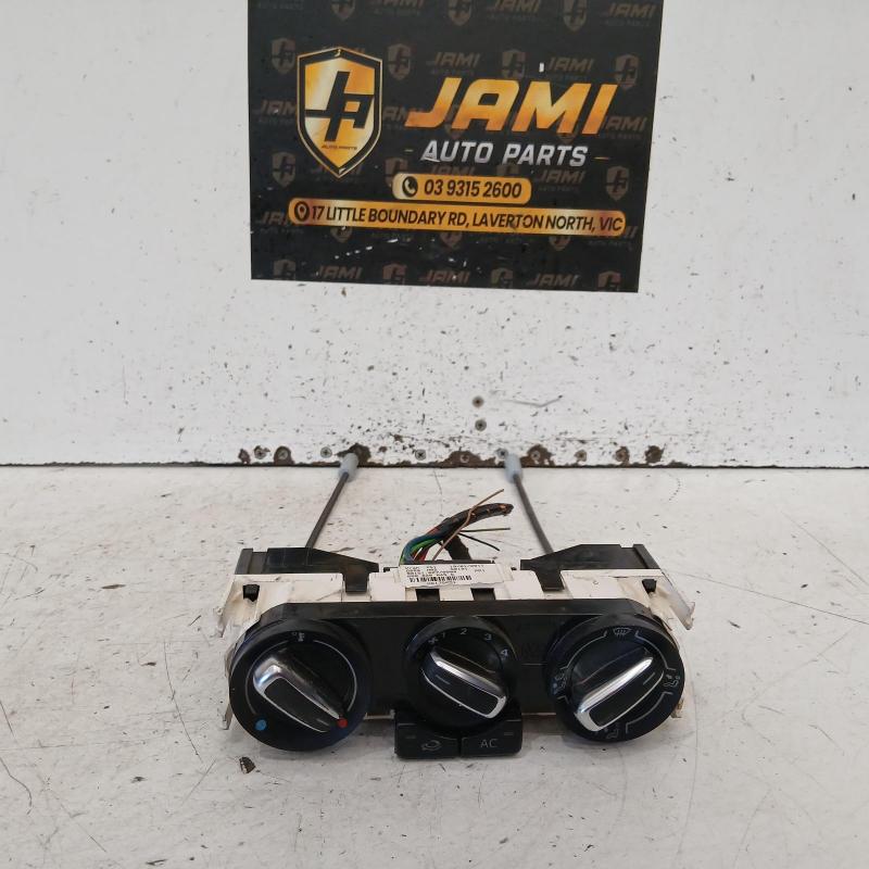 heater/aircon controls