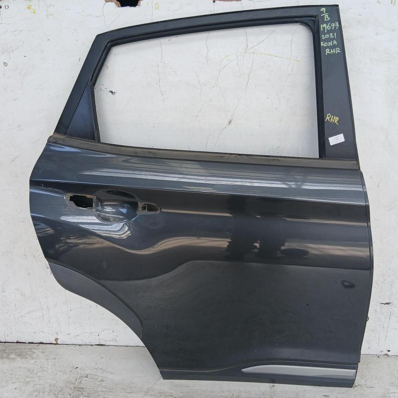 door/sliding rear right