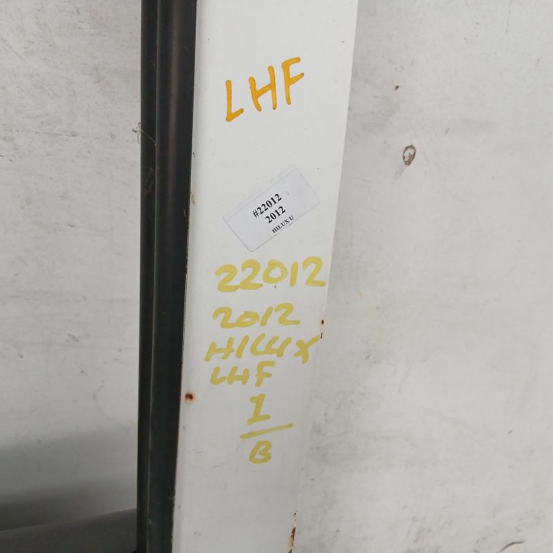 door front left