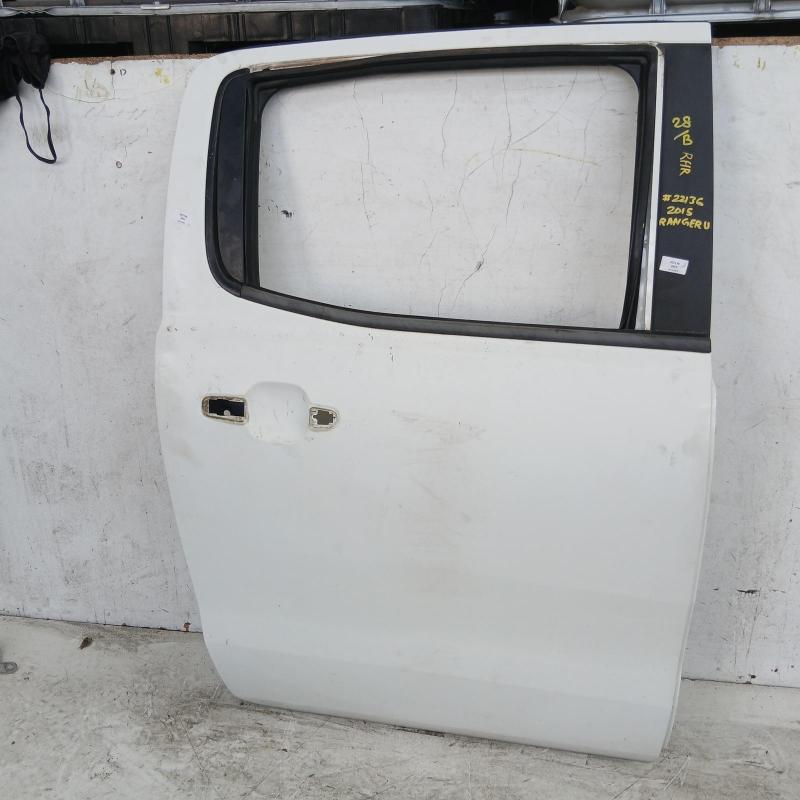 door/sliding rear right