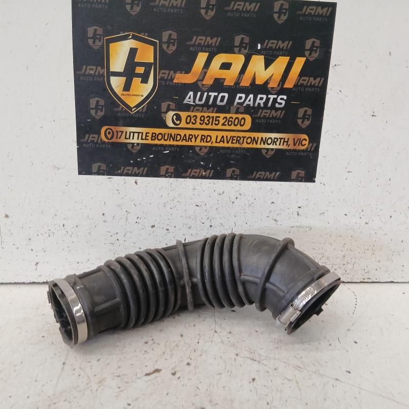 air cleaner duct/hose