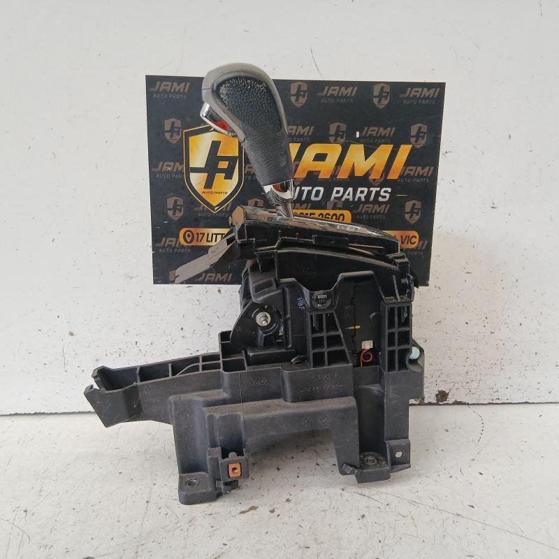 gear stick/shifter