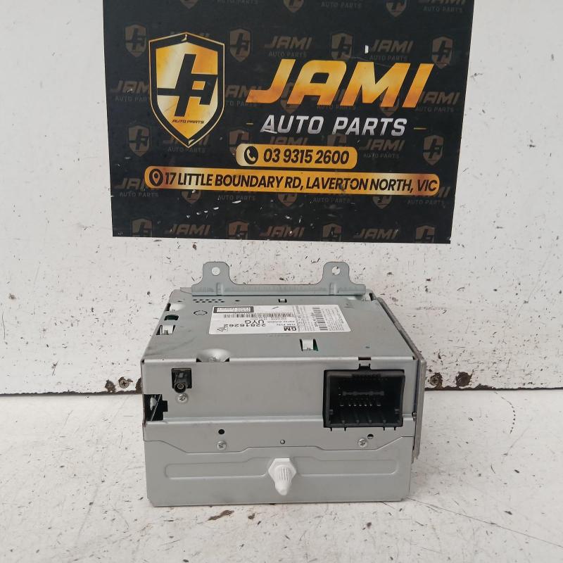 stereo/head unit