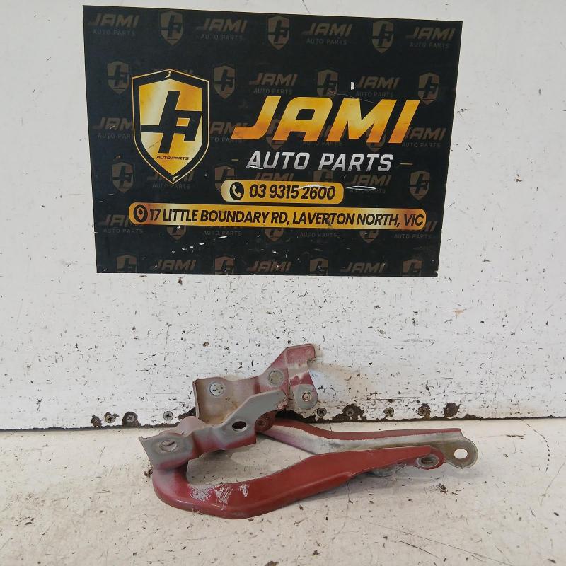 bonnet hinge/strut