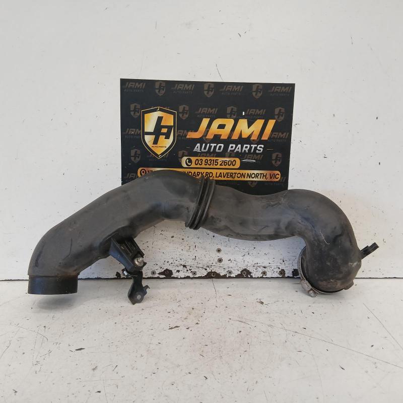air cleaner duct/hose