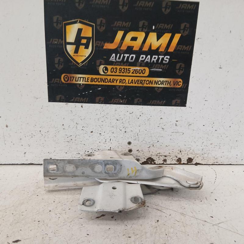 bonnet hinge/strut