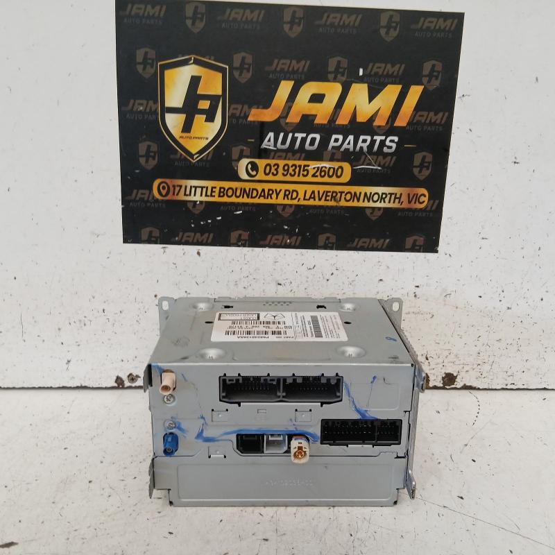 stereo/head unit