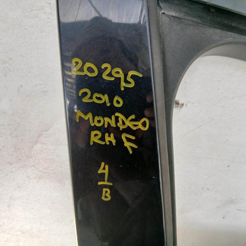 door front right