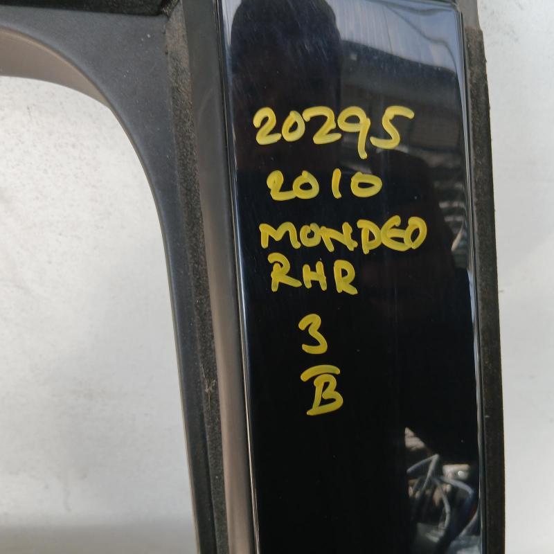 door/sliding rear right