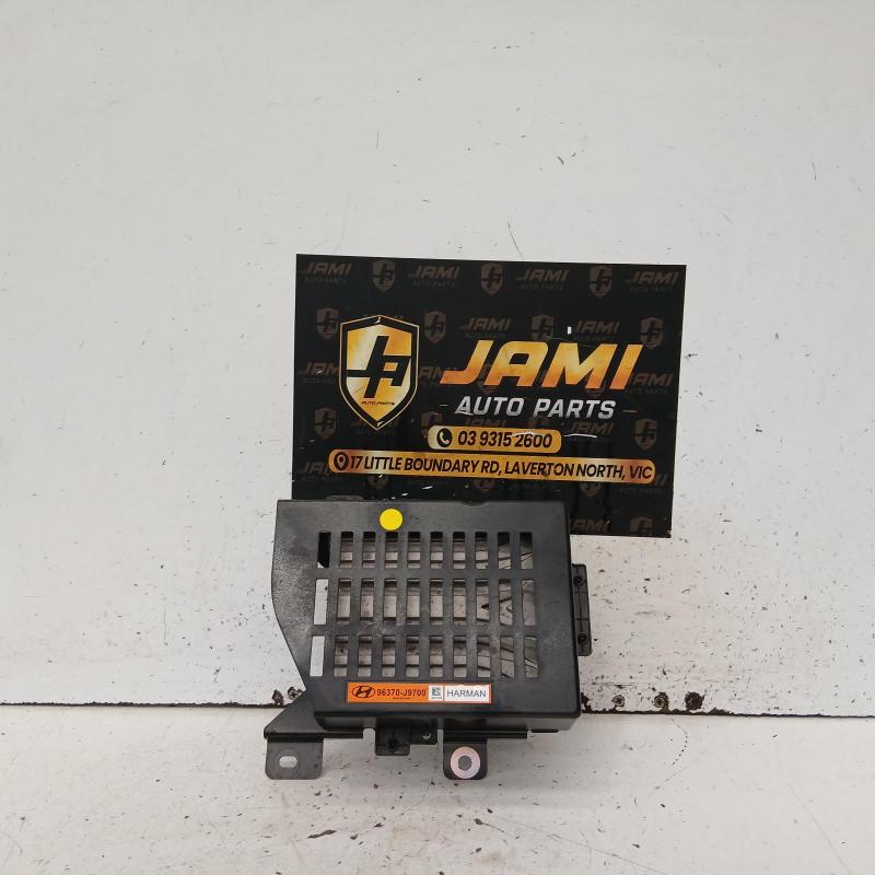 stereo/head unit