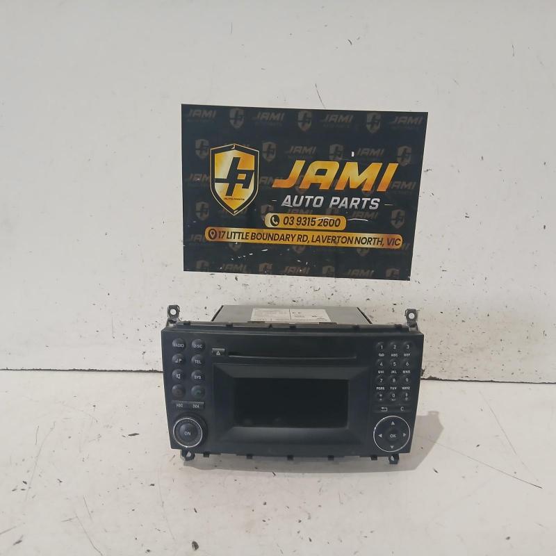 stereo/head unit