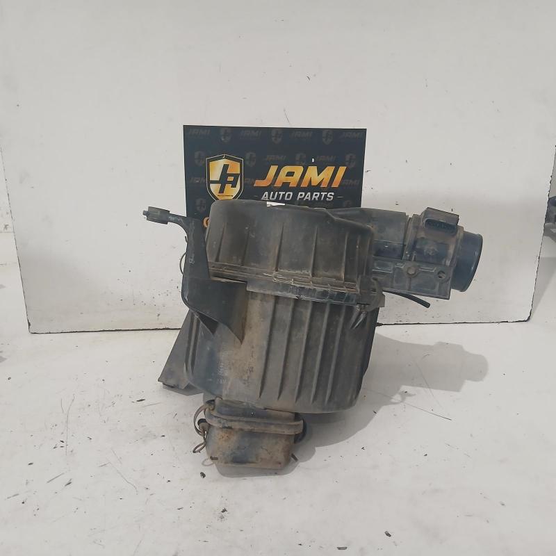 air cleaner/box