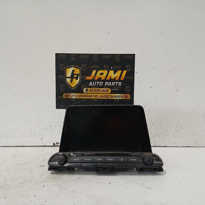 stereo/head unit