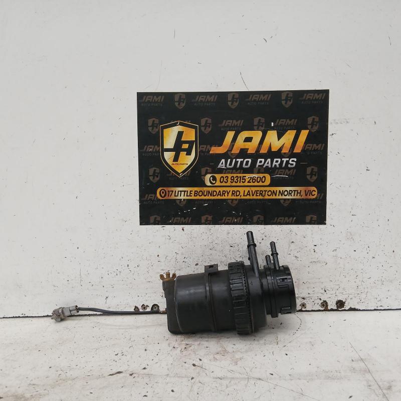fuel filter housing