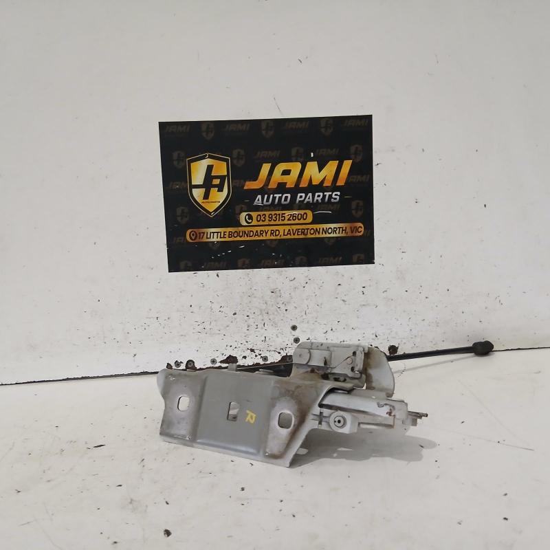 bonnet hinge/strut