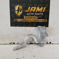 bonnet hinge/strut