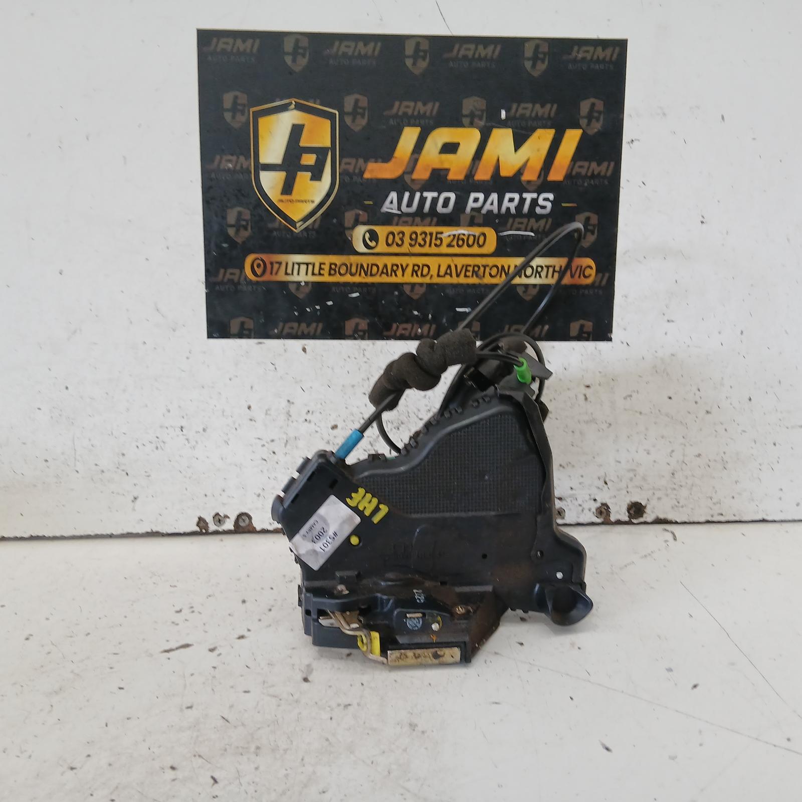 Camry Door/boot/gate Lock 2002-2006 left front door lock,sk36,08/02-05/06 s301 #719402