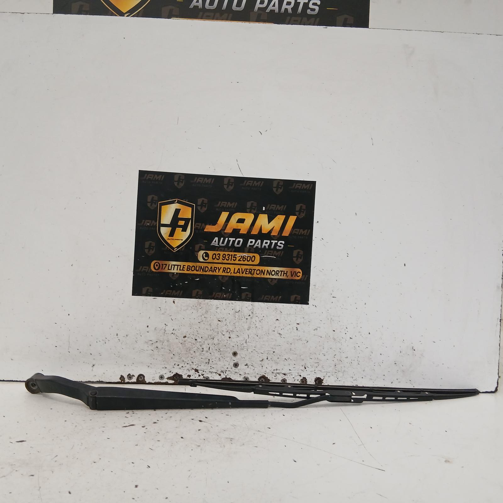 Corolla Wiper Arm 1998-2001 front (rh side),ae112,hatch/sedan,10/98-11/01 00021995 #719828