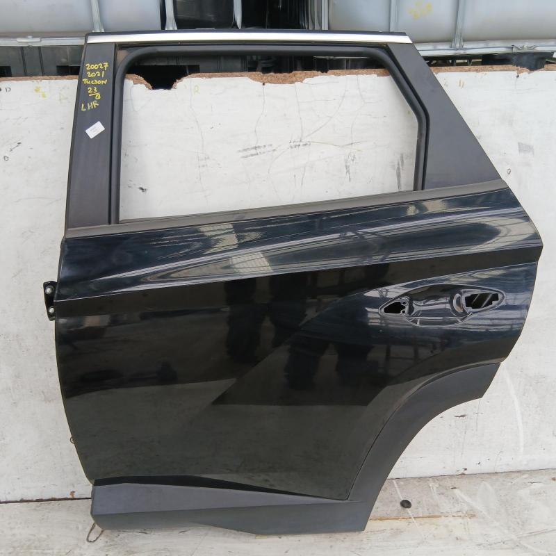 door/sliding rear left