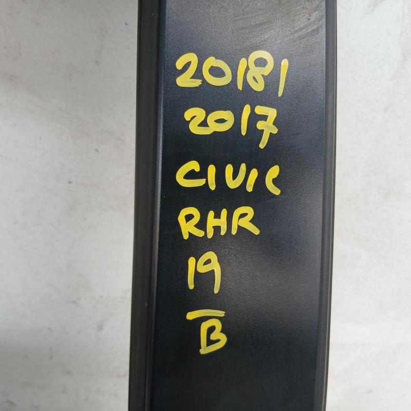 door/sliding rear right