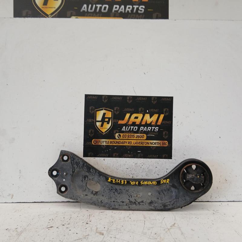 trailing arm rear right