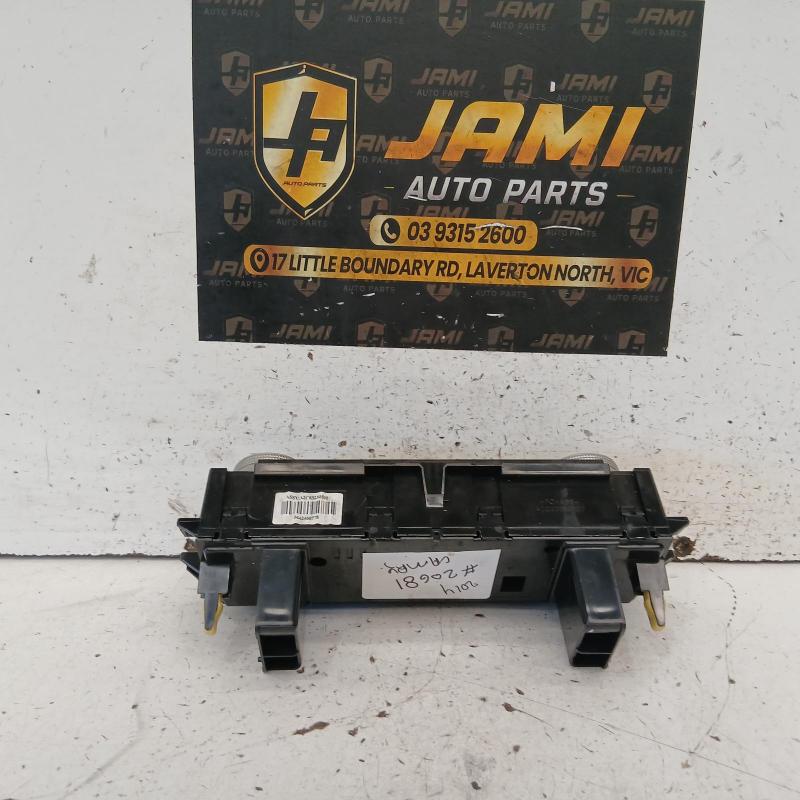 heater/aircon controls