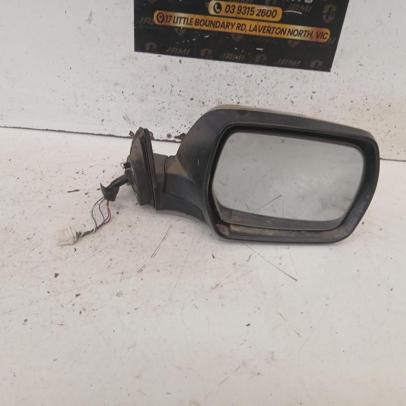 door mirror right