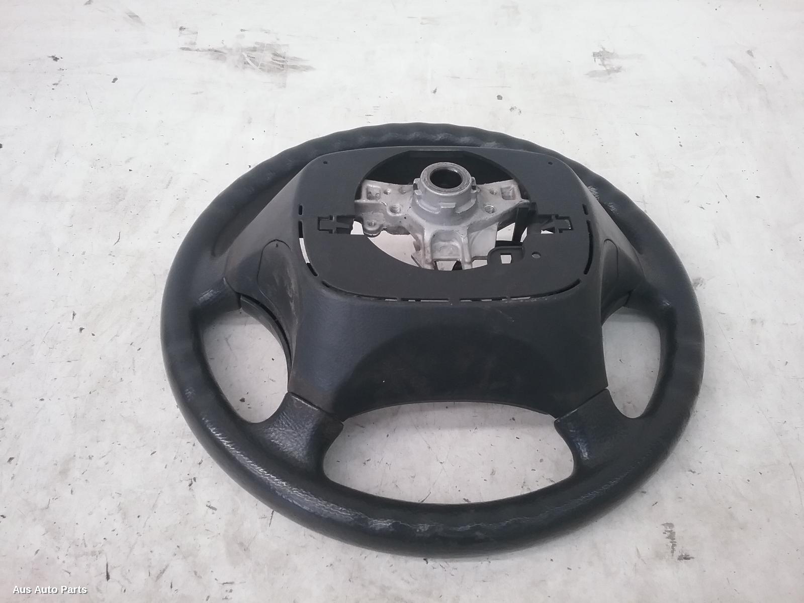 51647, Used steering wheel for 2010 hilux vinyl, black, non cruise