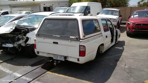 Toyota 1988 ~ 2005 Hilux