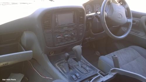 This is Actual photo of  fits 1998~ 2007 Toyota landcruiser