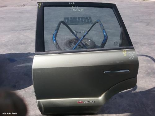 door/sliding rear left