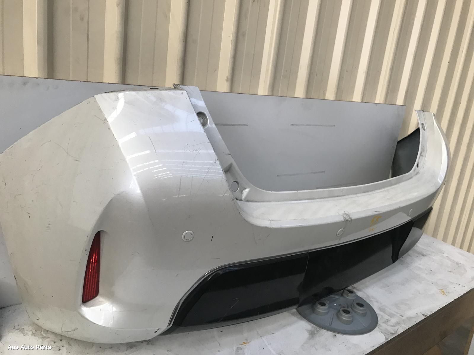 #59200, Used bumper rear for 2013 Corolla| zre182r, hatch, levin sx/zr ...