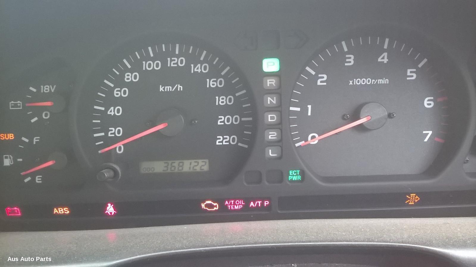 63534, Used instrument cluster for 1999 landcruiser petrol, 4.5, auto