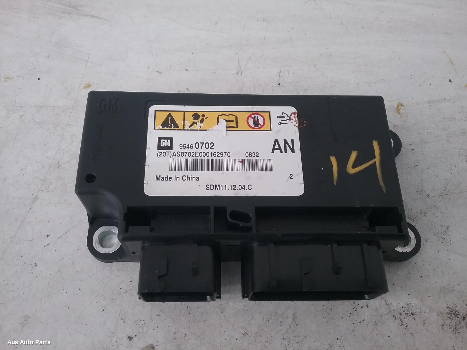 66489, Used airbag module/sensor for 2012 captiva module, cg, 01/11