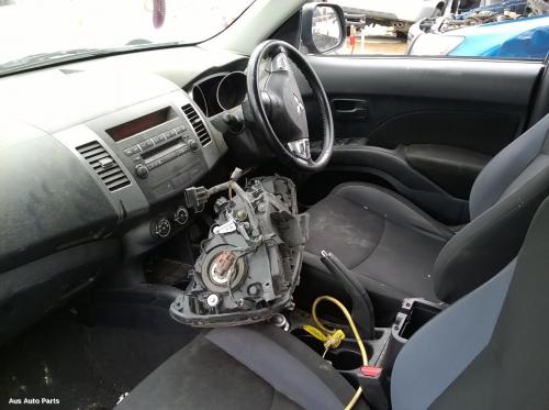 This is Actual photo of  fits 2009~ 2012 Mitsubishi outlander