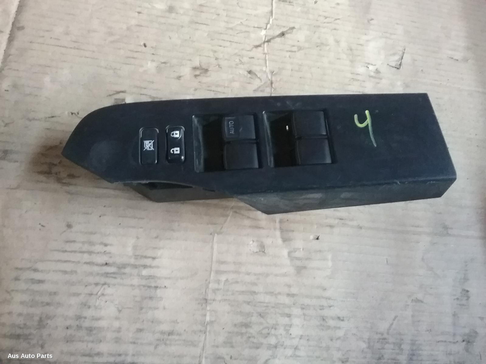 Corolla Power Door Window Switch 2015-2018 rh front (master switch),zre182r,hatch,standard,03/15-06/18 partwh #73380