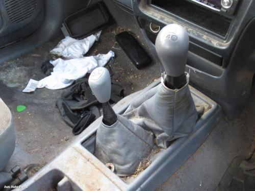 This is Actual photo of  fits 1997~ 2005 Toyota hilux