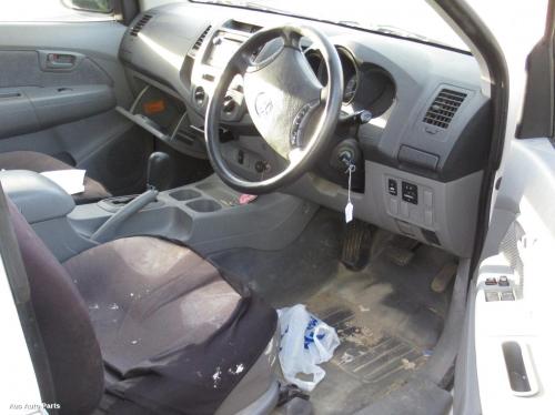 This is Actual photo of  fits 2005~ 2015 Toyota hilux