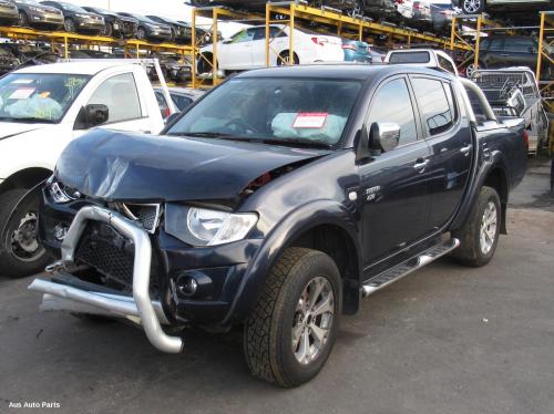 This is Actual photo of  fits 2009~ 2015 Mitsubishi triton