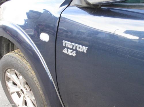 This is Actual photo of  fits 2009~ 2015 Mitsubishi triton