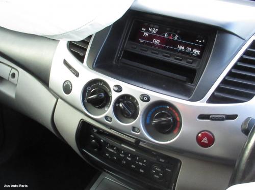 This is Actual photo of  fits 2009~ 2015 Mitsubishi triton