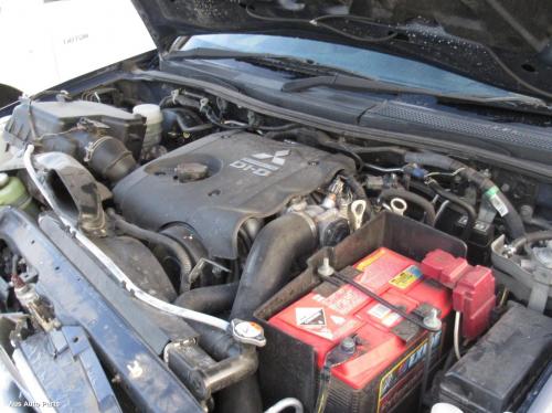 This is Actual photo of  fits 2009~ 2015 Mitsubishi triton