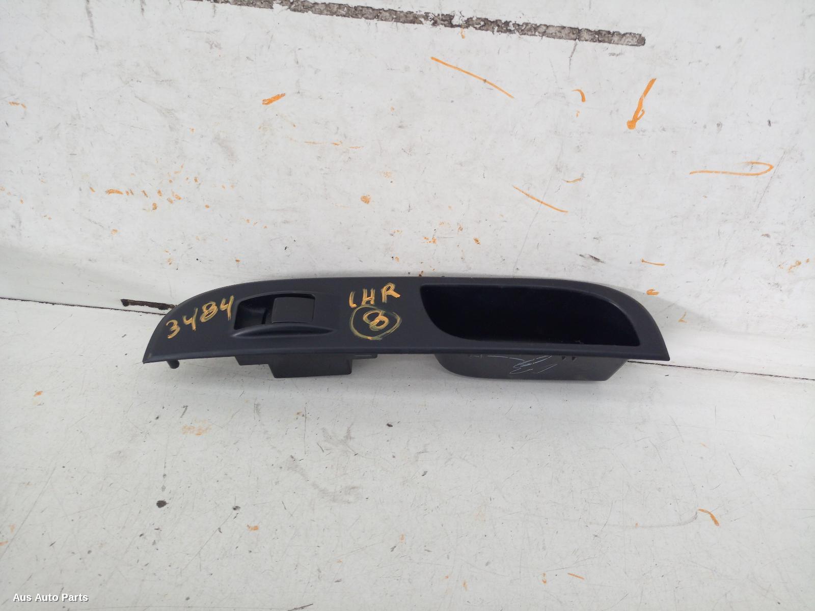 Triton Power Door Window Switch 2006-2015 lh rear,ml-mn,07/06-04/15 00003484 #79195