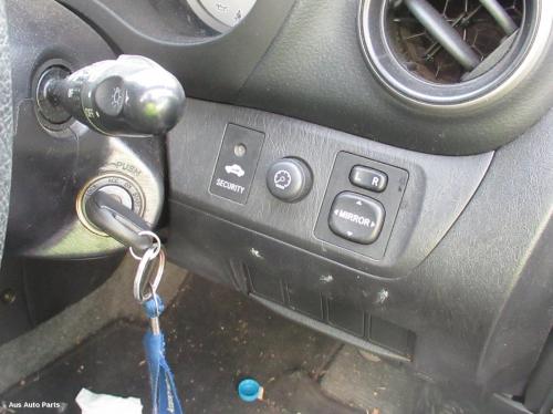 This is Actual photo of  fits 2000~ 2005 Toyota rav4