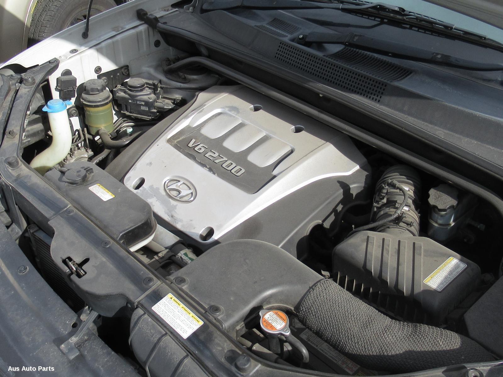 82022, Used engine cover for 2005 tucson petrol, 2.7, g4ba, 08/0401/10