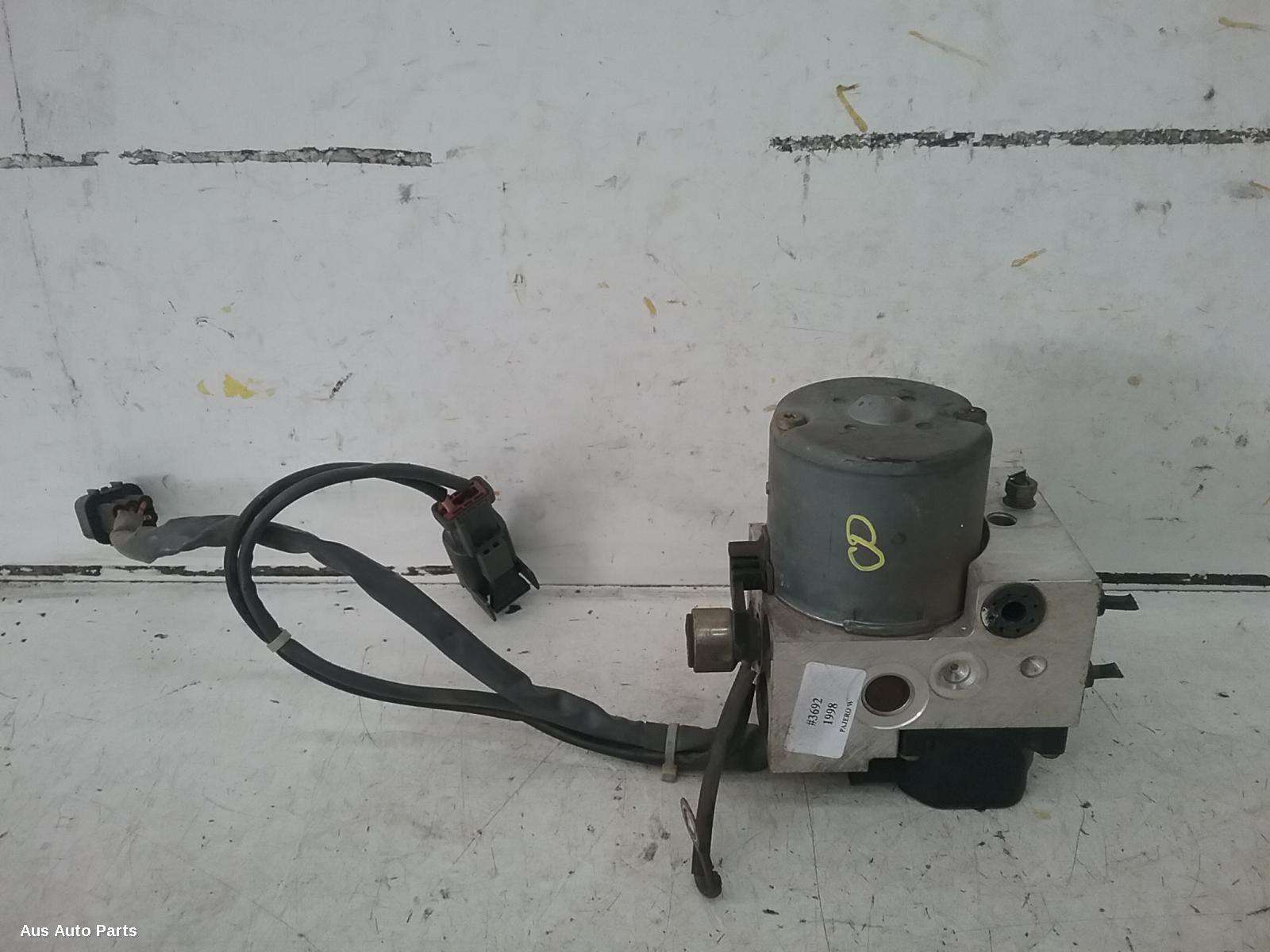 83030, Used abs pump/modulator for 1998 pajero nhjkl, 05/9104/00