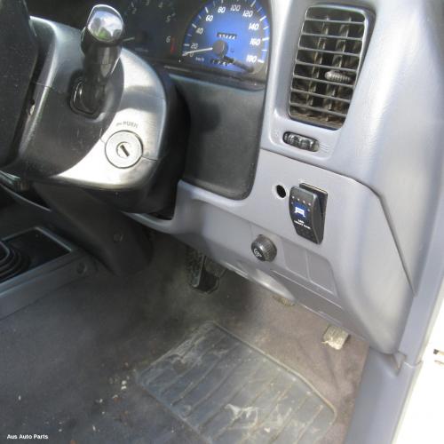 This is Actual photo of  fits 1997~ 2005 Toyota hilux