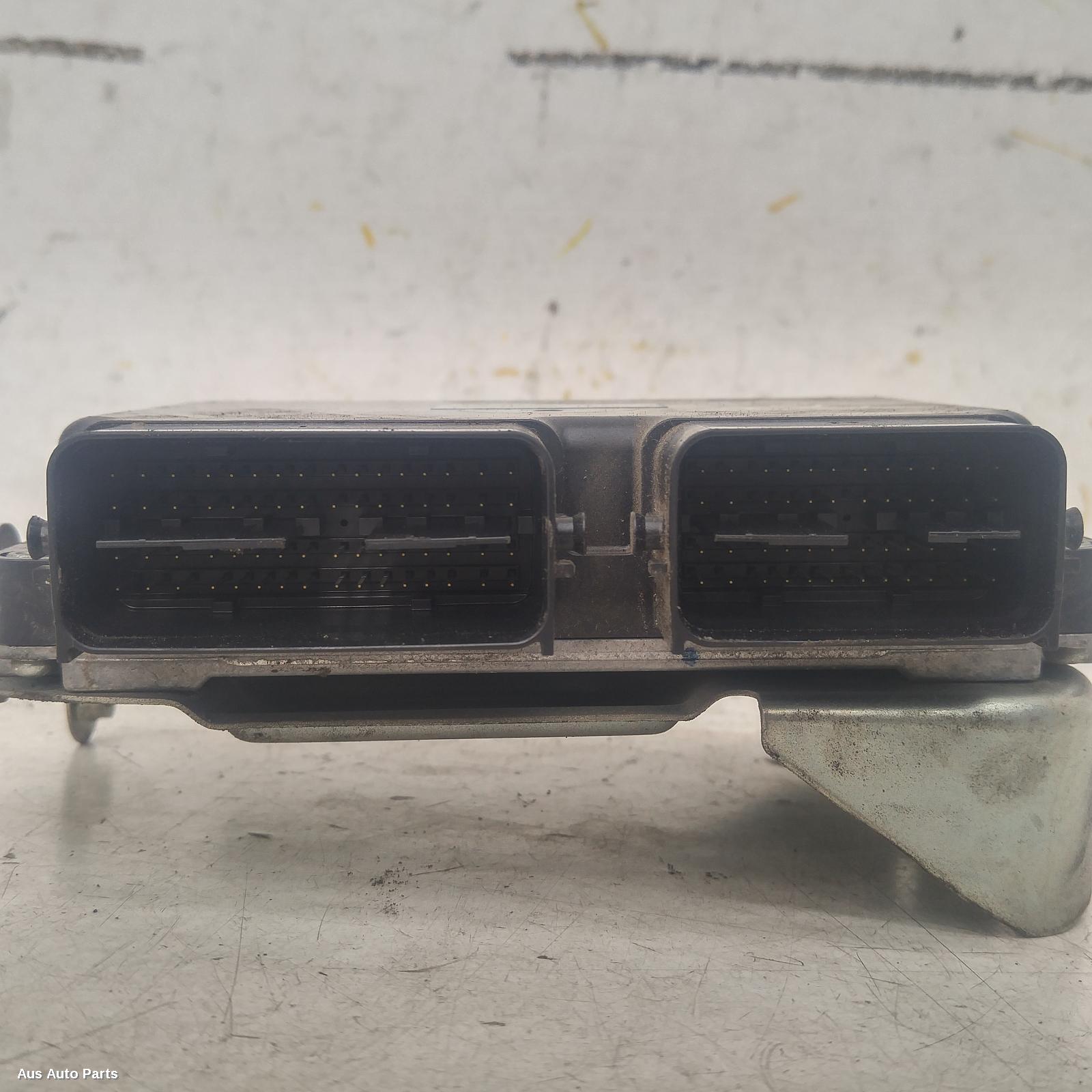 Outlander Ecu 2009-2012 engine ecu,2.4,petrol,auto t/m type,ecu only,zh,10/09-10/12 00003645 #84492