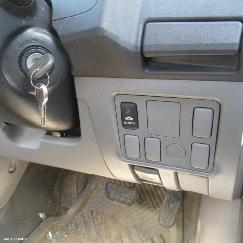 This is Actual photo of  fits 2005~ 2015 Toyota hilux